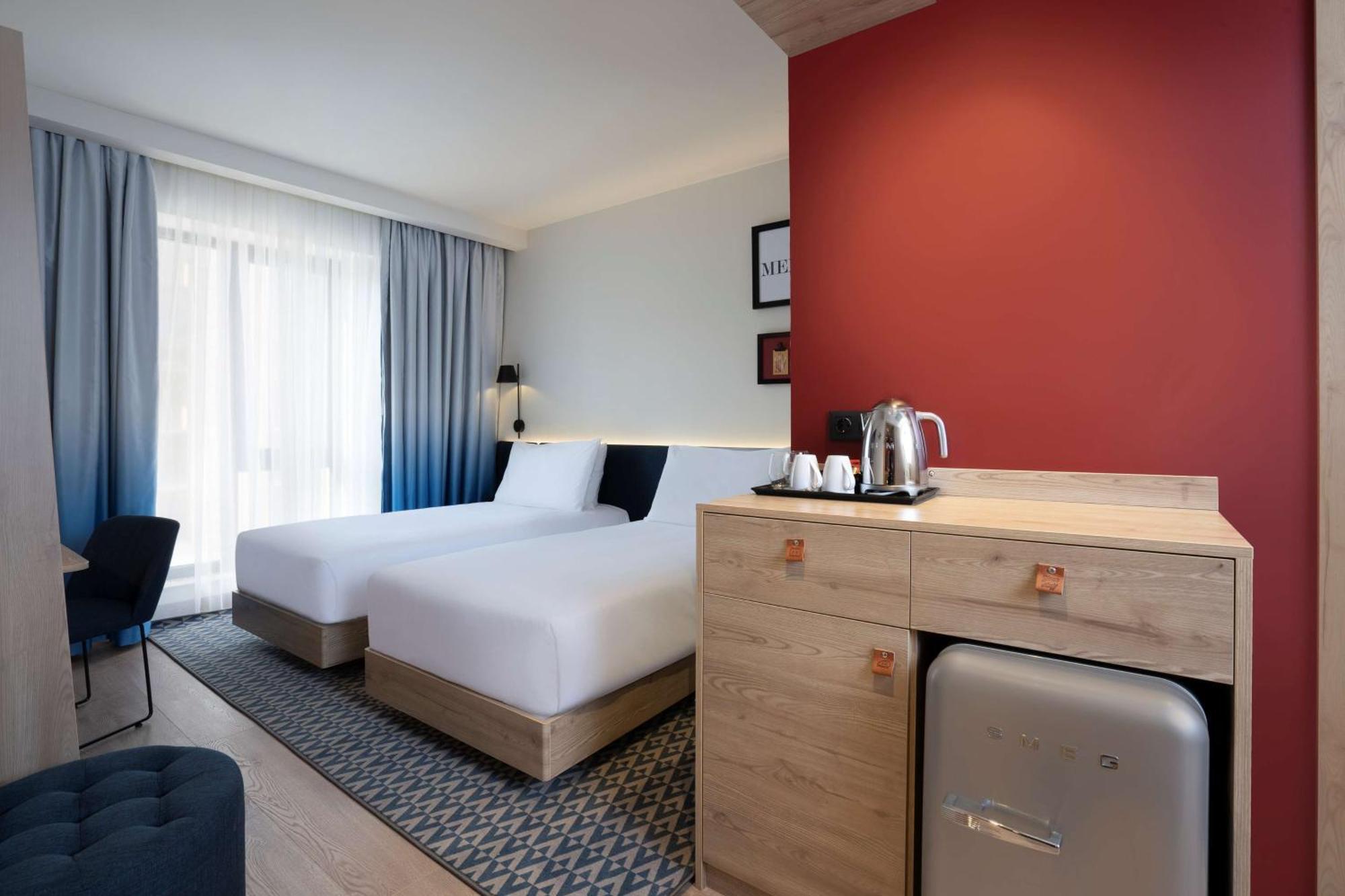 Hotel Hampton By Hilton Taskent Exterior foto